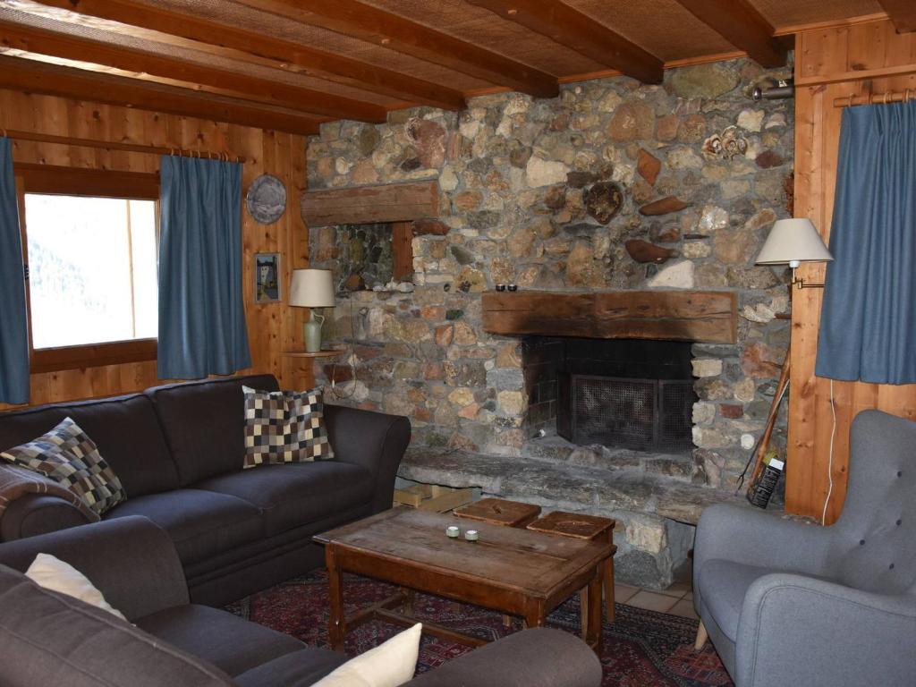 Chalet Pralognan-la-Vanoise, 7 pièces, 12 personnes - FR-1-464-11