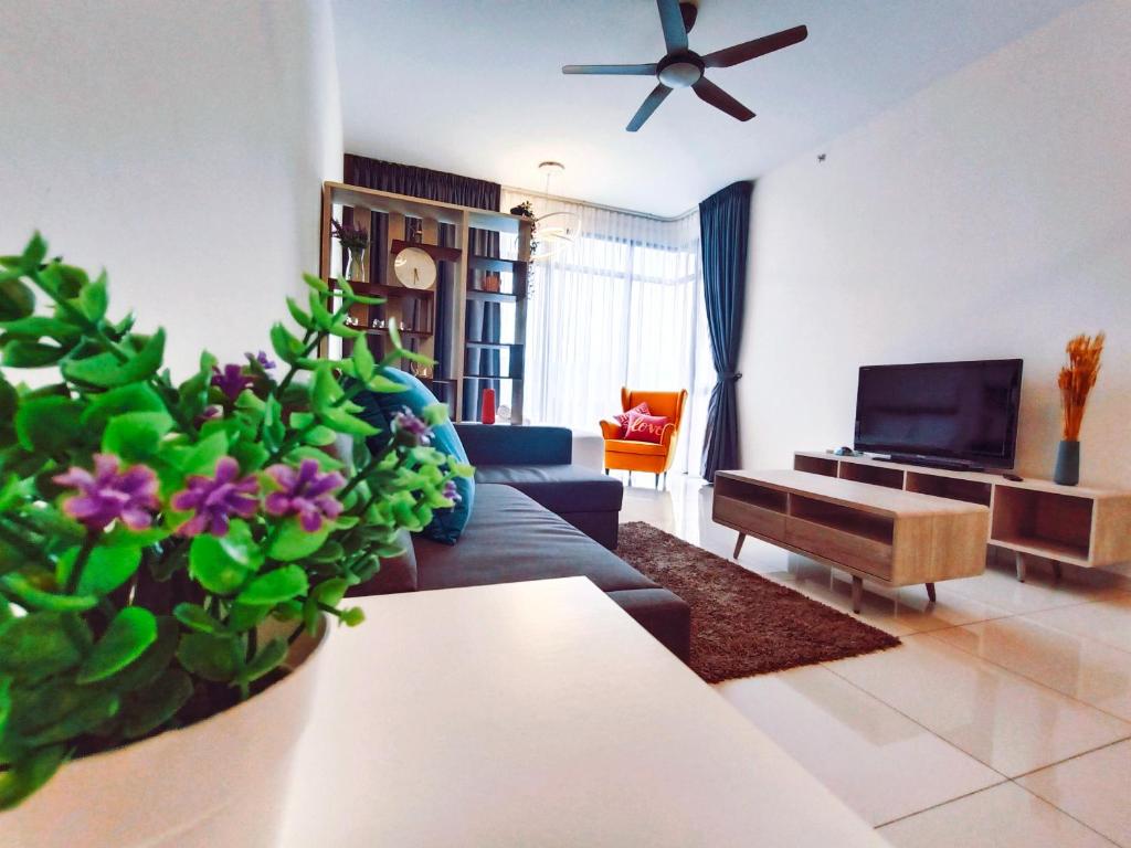 Beacon Executive Suites - Kek Lok Si View By IZ