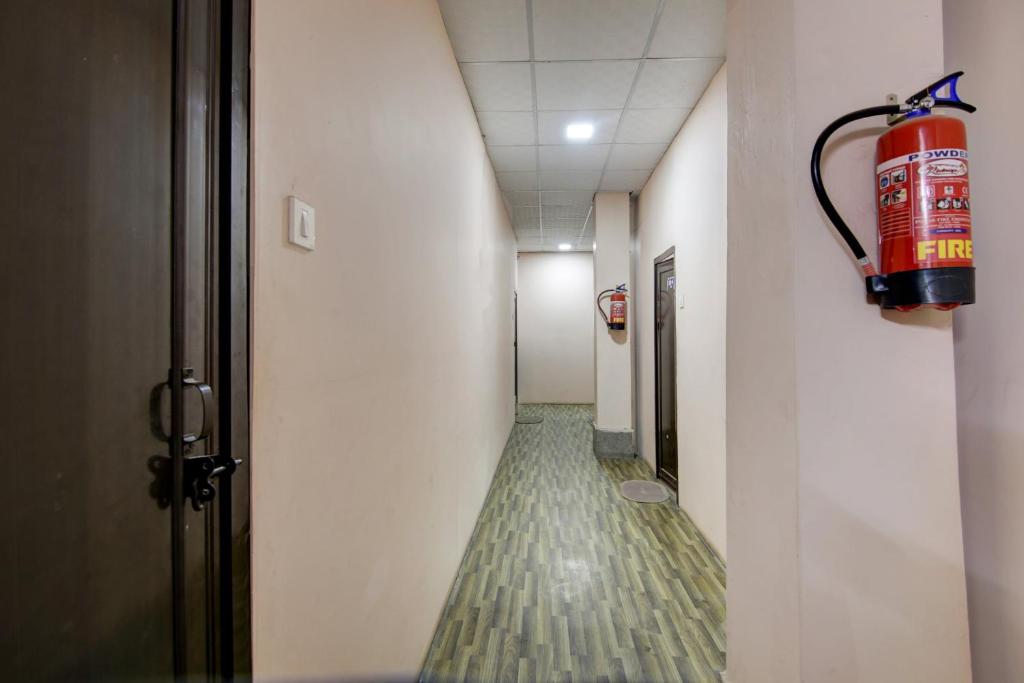 Super OYO Hotel Siddhartha Guest House