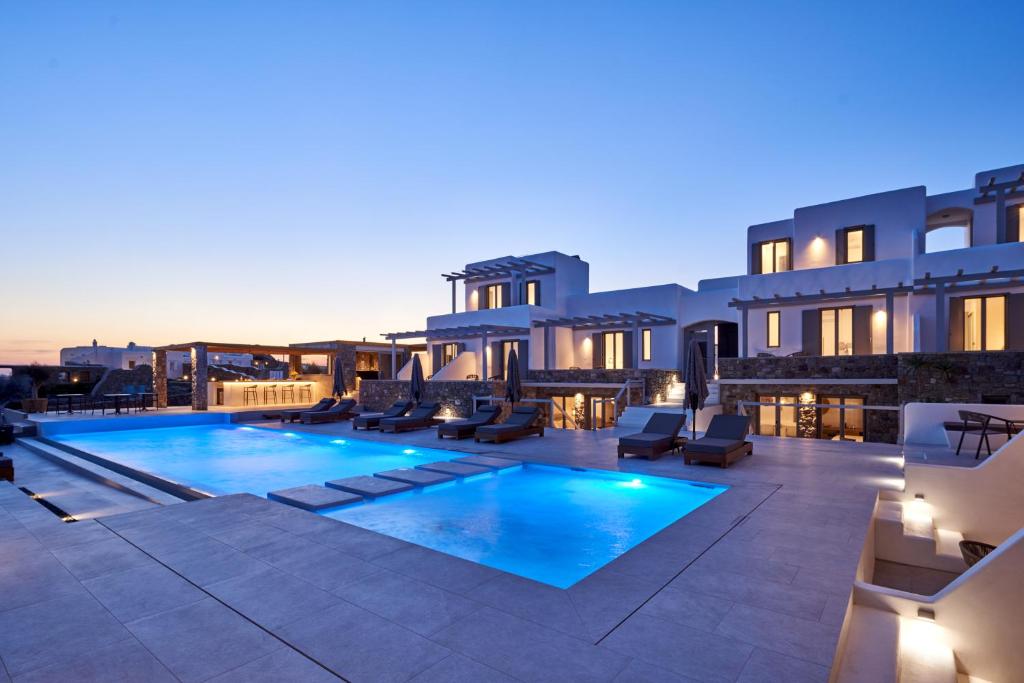 Ionic Suites