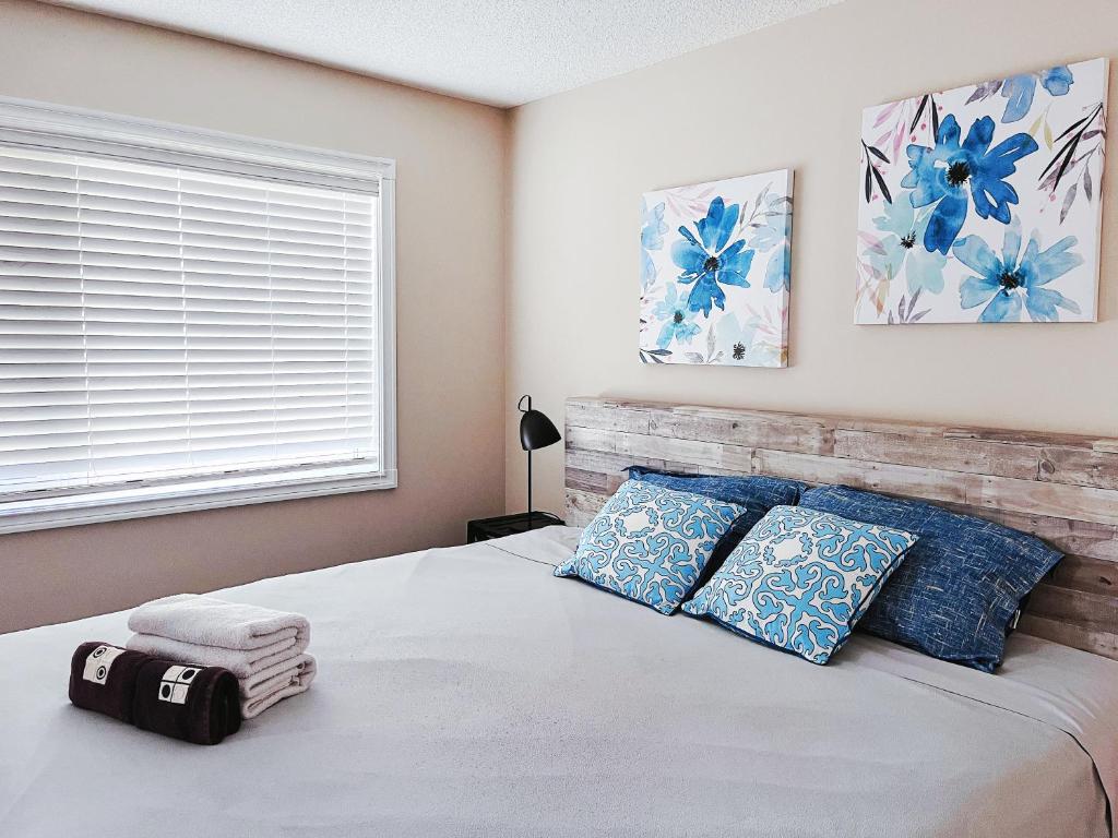 Calgary-Banff Best Garden house close LRT&UC&Free Parking