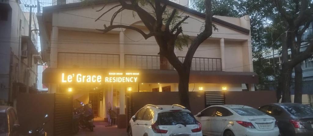 Le Grace Mansion