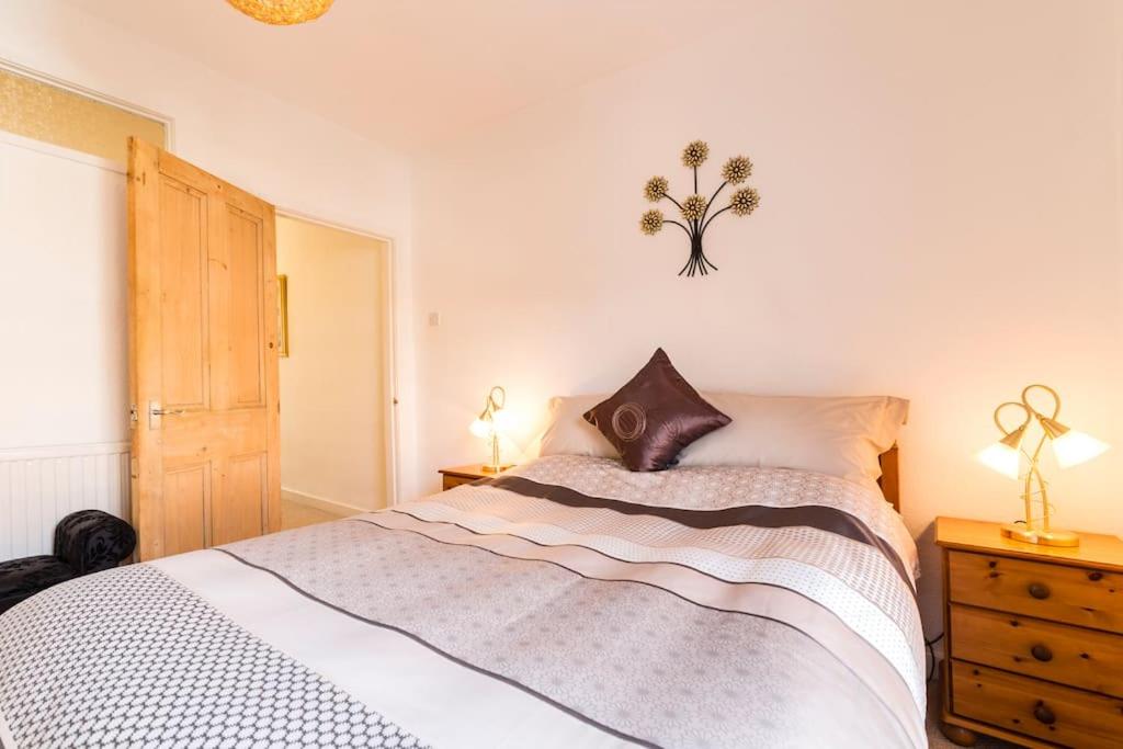 City Of Chester Award Winning Cottage -Pixie Terrace Chester