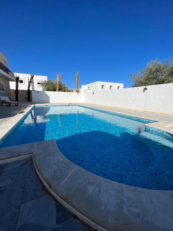 Magnifique villa avec piscine sur l’île de djerba
