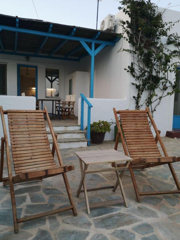 Asimina's beach house