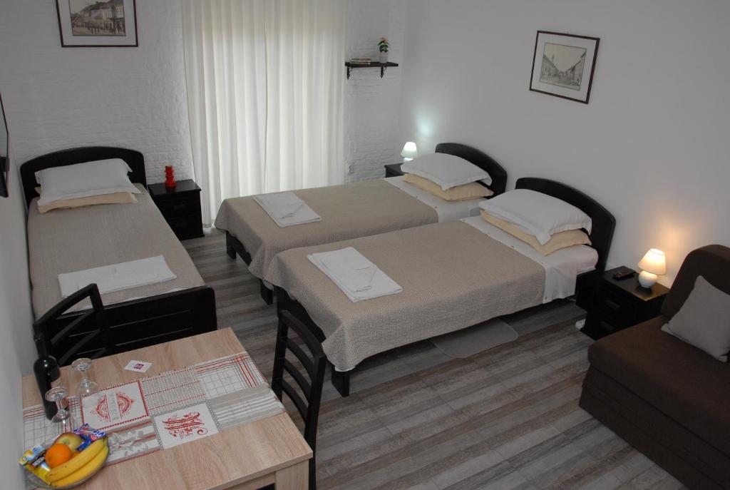Apartments Idila
