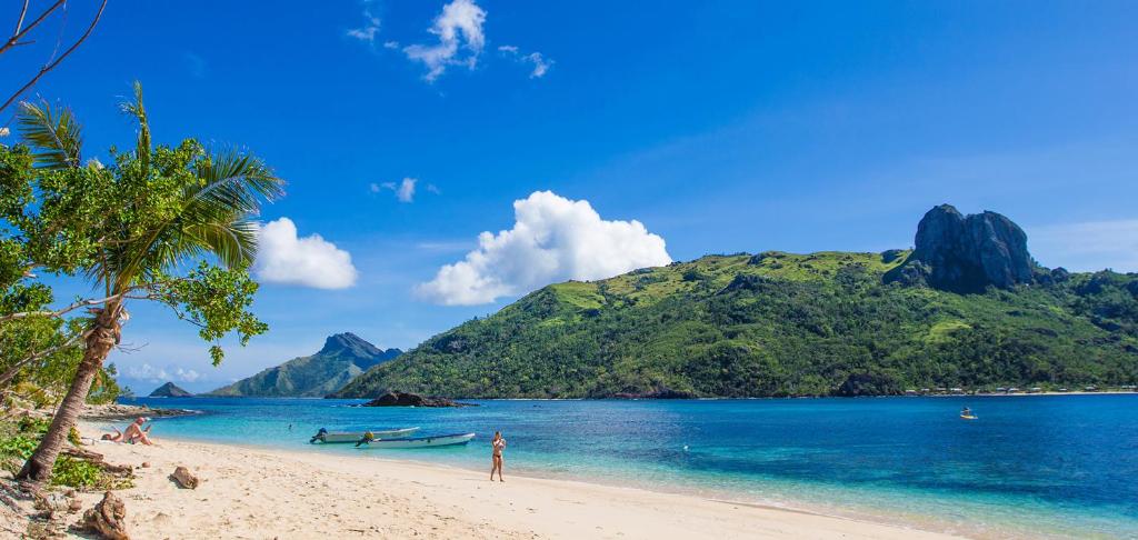 Barefoot Kuata Island Resort