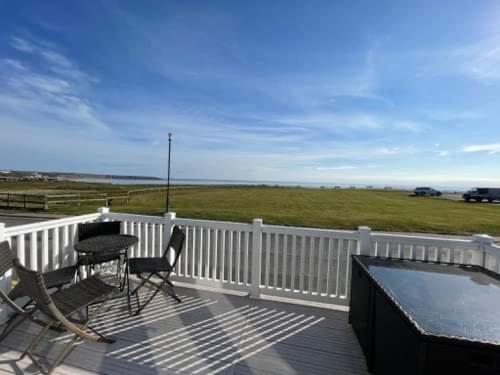 Sea view luxury caravan