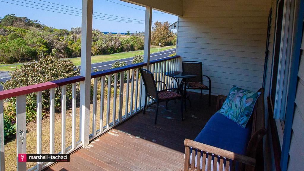 Moorhead beach cottage Bermagui
