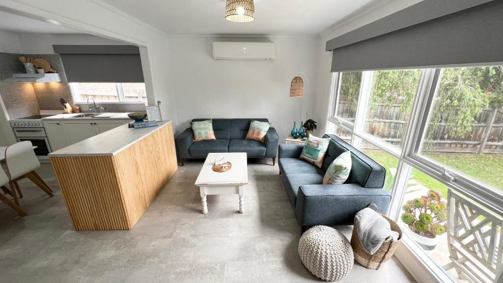 La Casita McCrae - A stone's throw from the beach! PET FRIENDLY ACCOMODATION