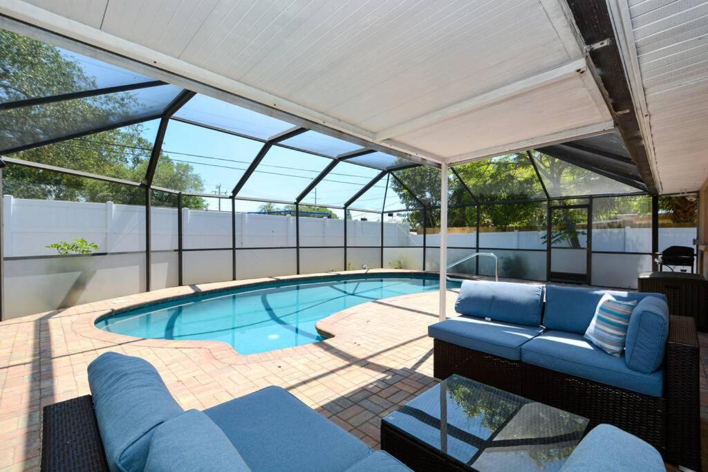 Cozy, Fido-Friendly Pool Home just 4 miles to the Beach!