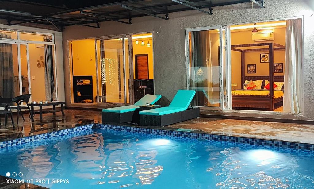 Khopoli XoXo Villa
