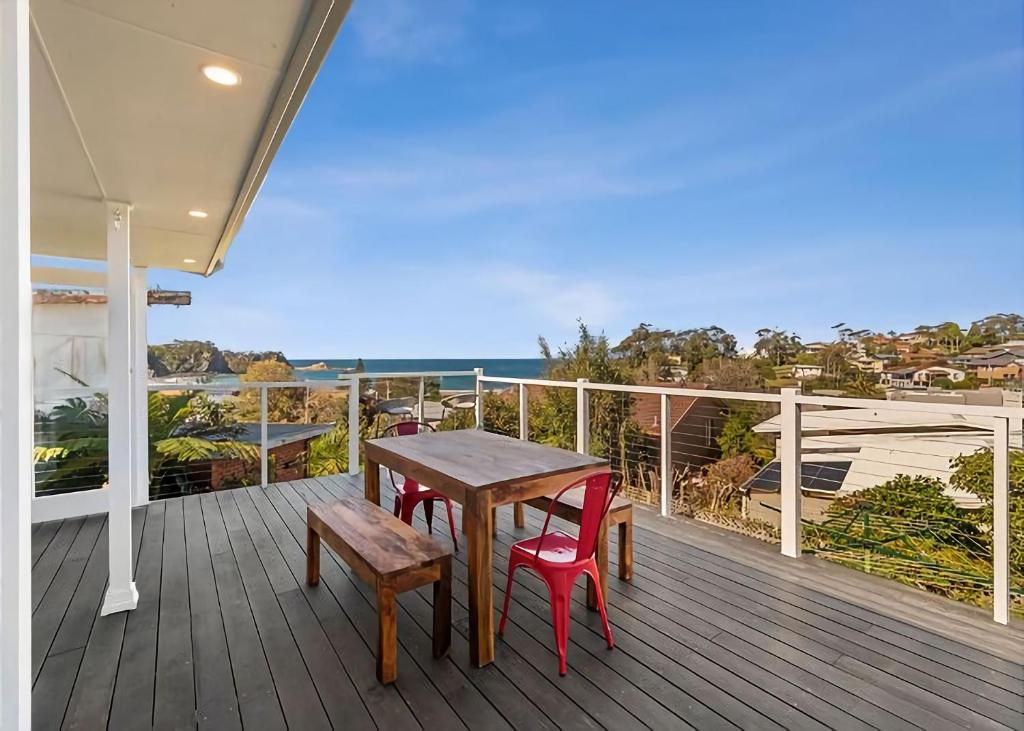 The Bach House Pet Friendly in Malua Bay