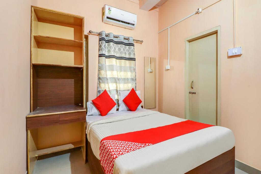 OYO Flagship Hotel Sidhu Kanhu & Banquet