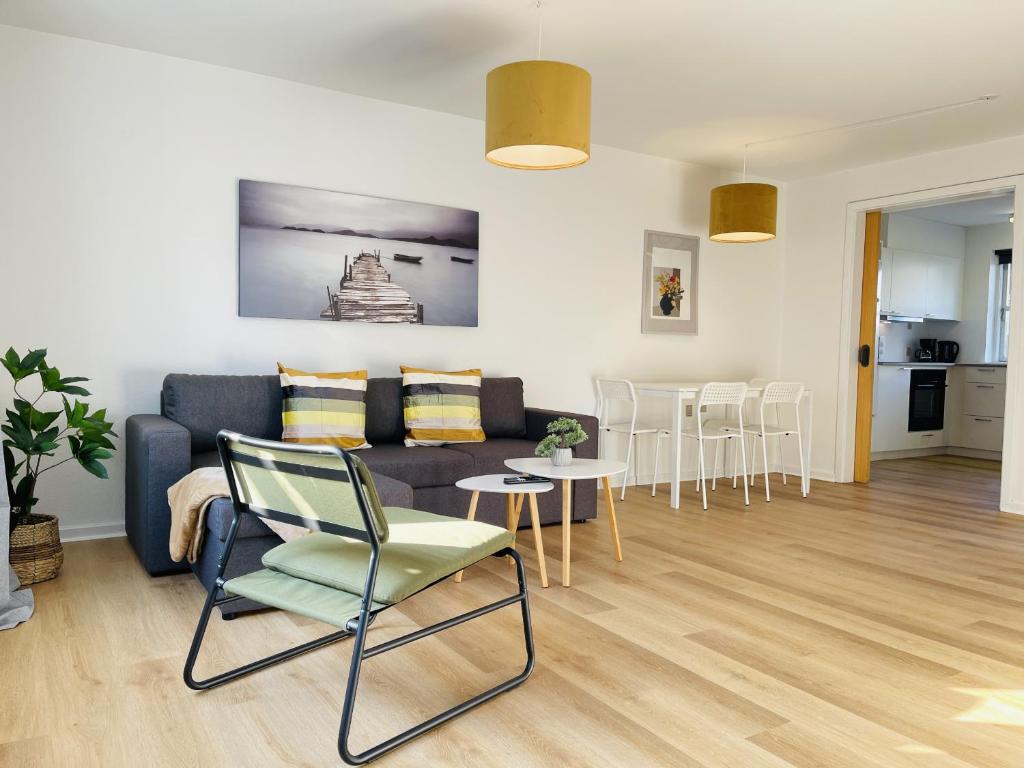 aday - Central Terrace Apartment in Hjorring