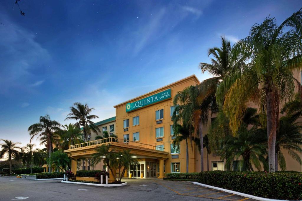 La Quinta by Wyndham Sunrise Sawgrass Mills
