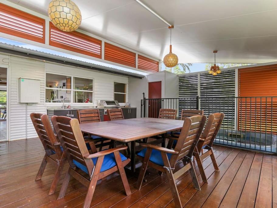 Alexandra Headland Family Beach House 3 Bedrooms