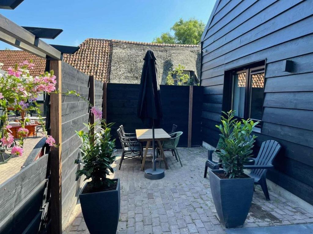 Tasteful apartment in Vrouwenpolder close to the beach