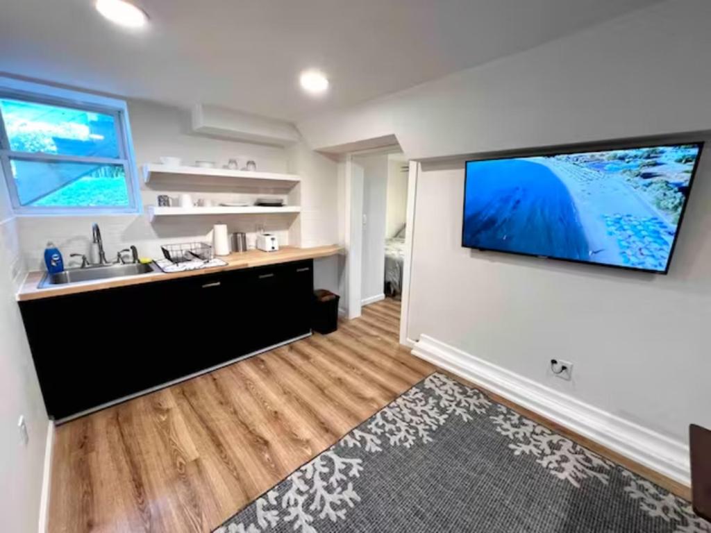 RL: One bedroom Apt Norwalk