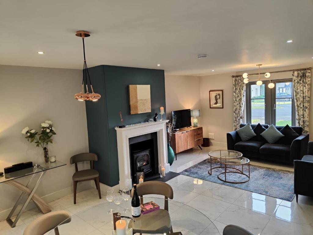 Chic Classy & Cosy in Lough Erne 5* Resort