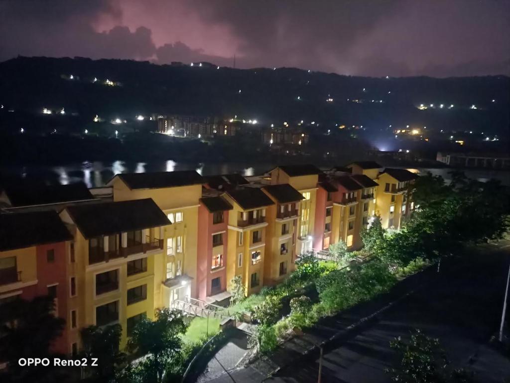 lavasa lake View Apartments 3 BHK