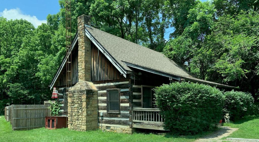 Dogwood Hills