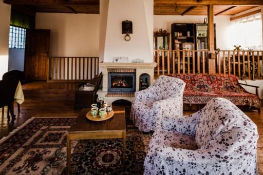 Casa Adelina