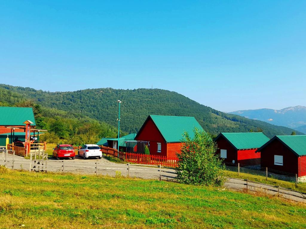 ECO ViLLAGE CORIC