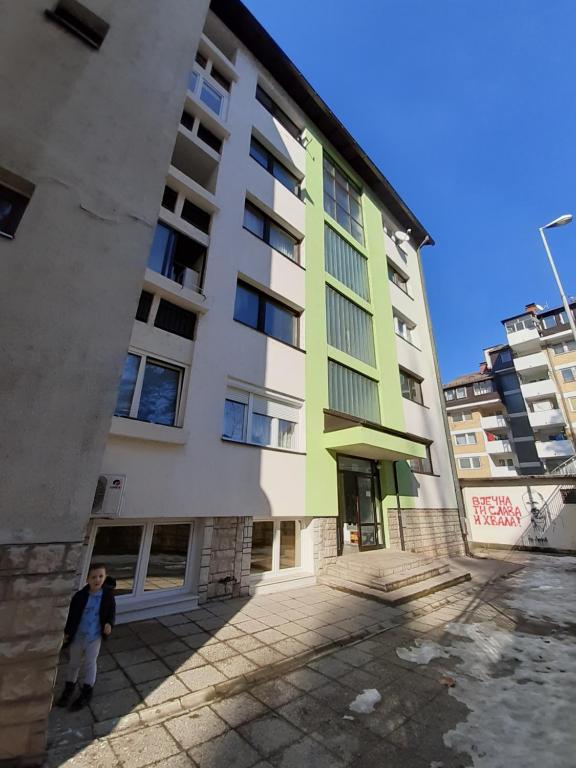 Apartment M