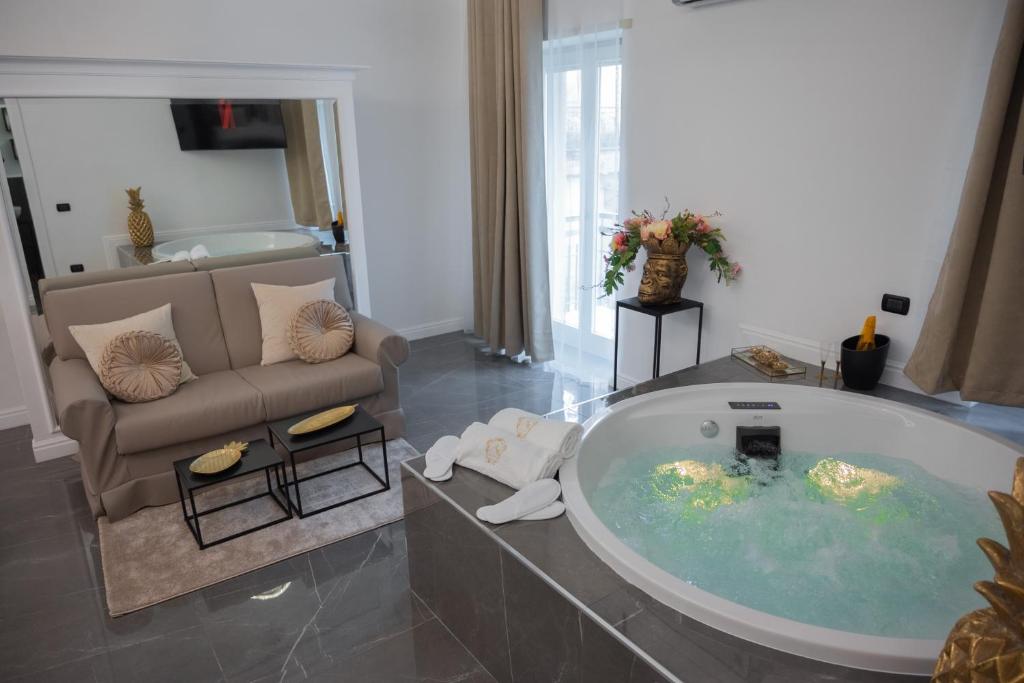 NM Luxury Suites