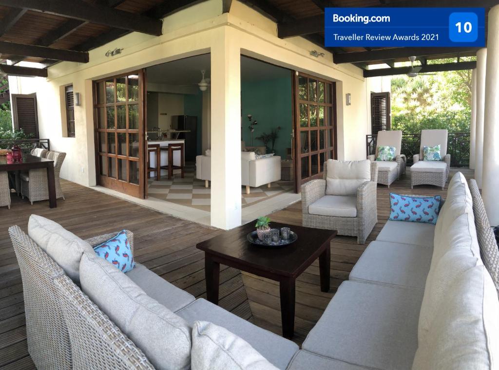 Blue Bay BEACH Villa 25 3-min beach-pool-golf