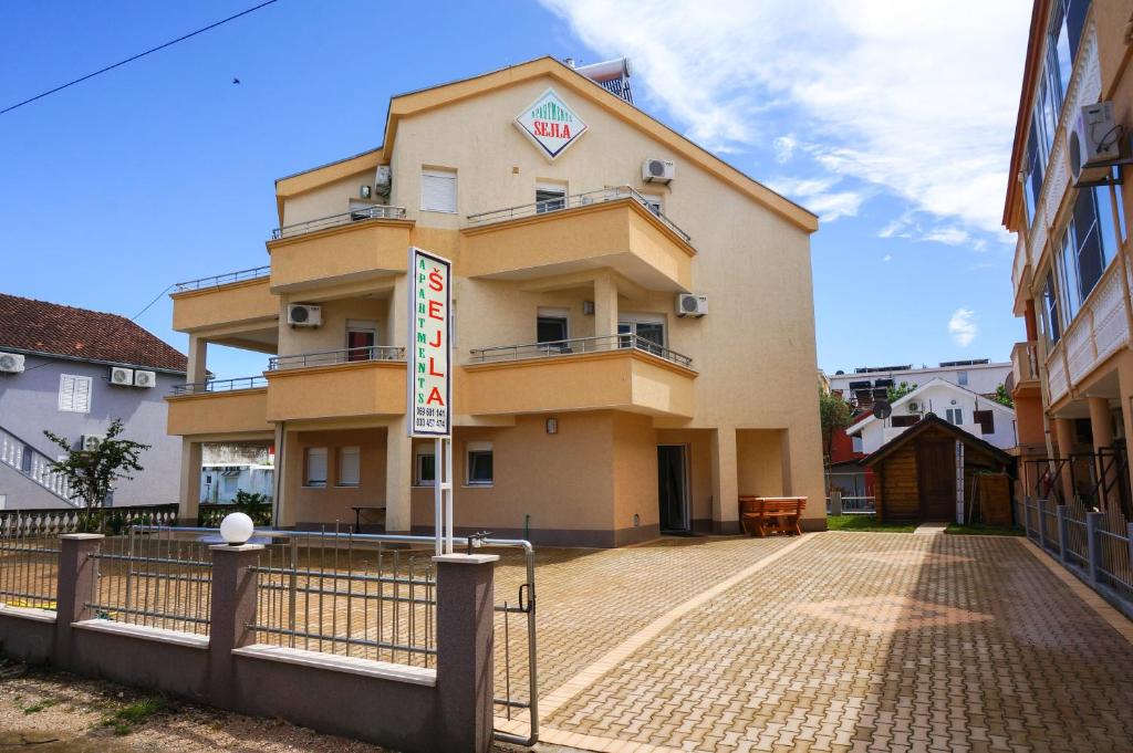 Apartments Sejla