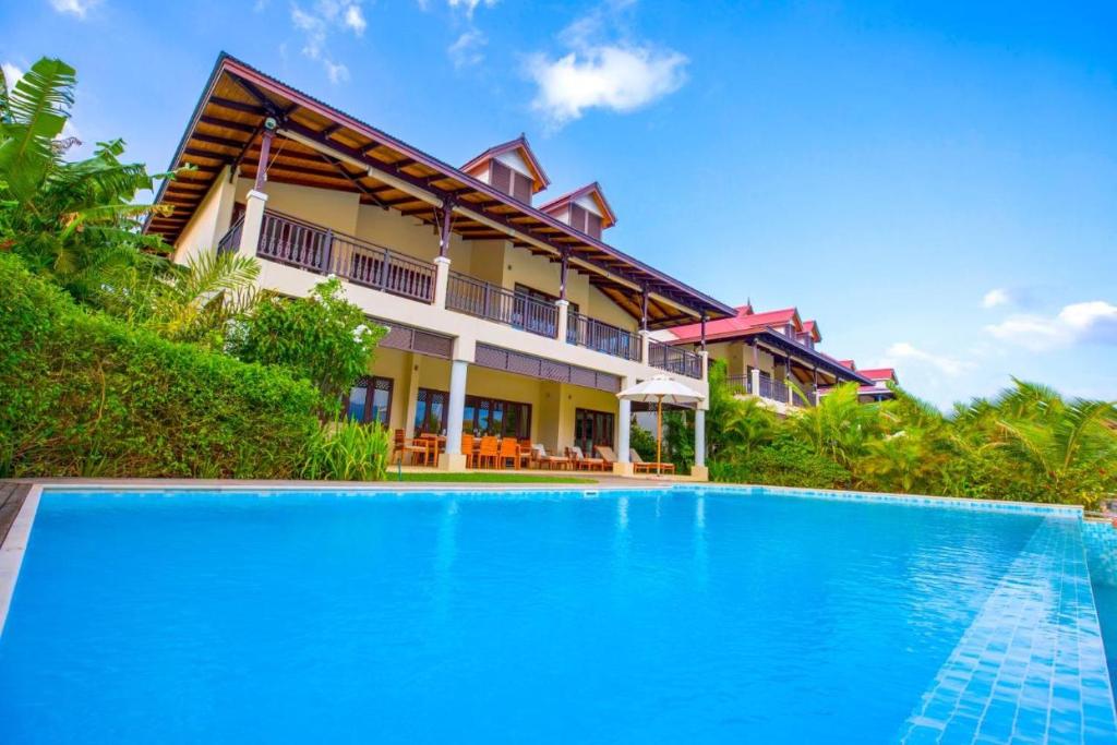 Eden Island Luxury Villa with Private Pool