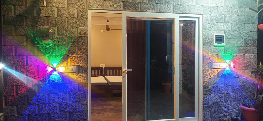 Prakruti Home Stay In Beach Side AC Room