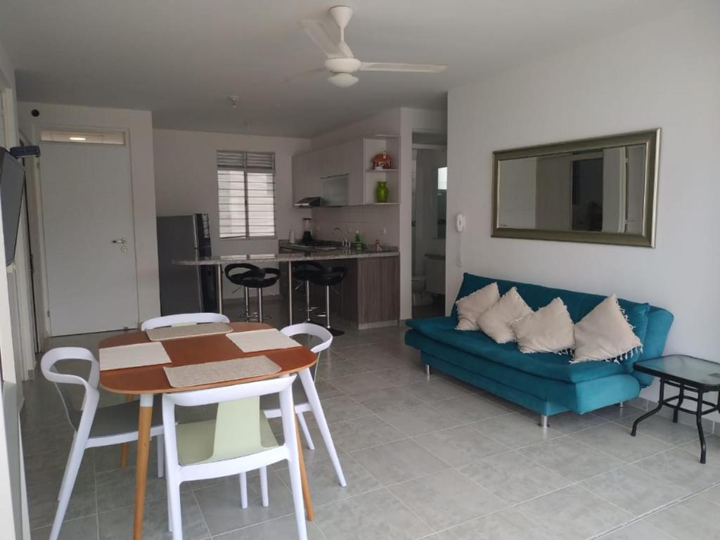 Familiar,Amplio, BBQ, wifi, Gym. RNT 119516