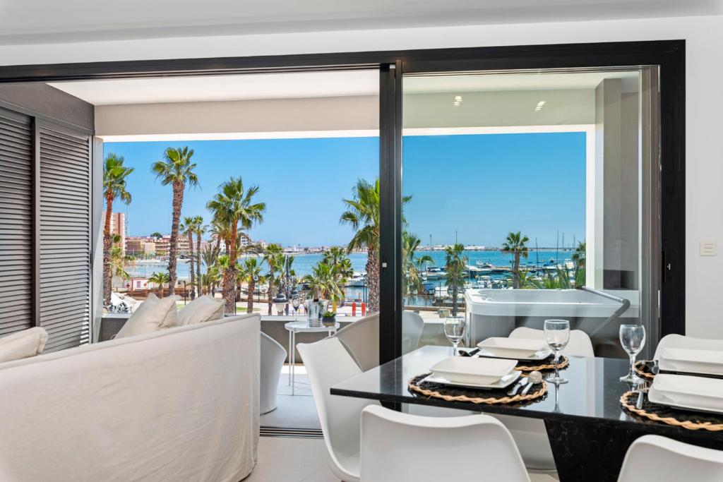 Spacious Wellness Beach apartment Junogu