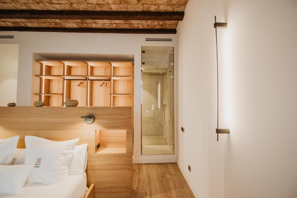 Petit Luxe St. Pere