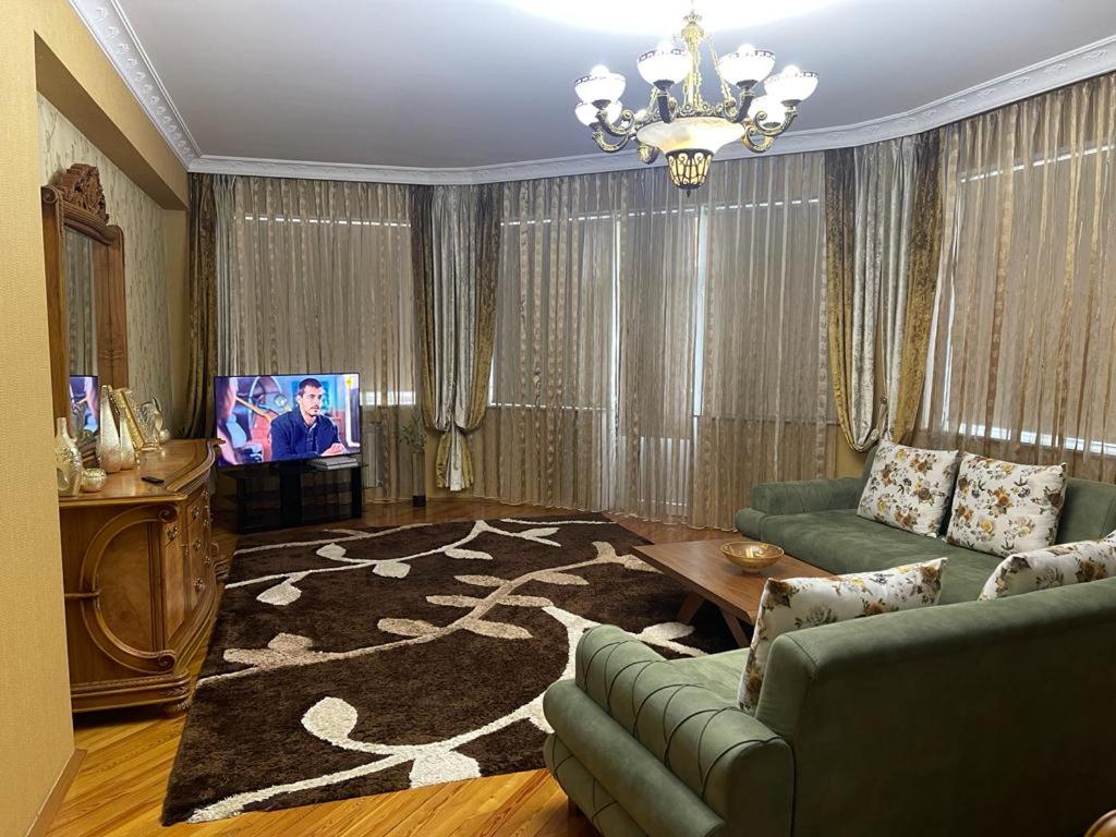 Shamsi’s Apartment