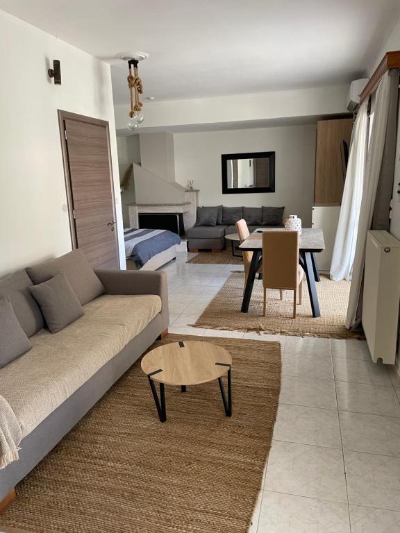 Greece Apartments Now