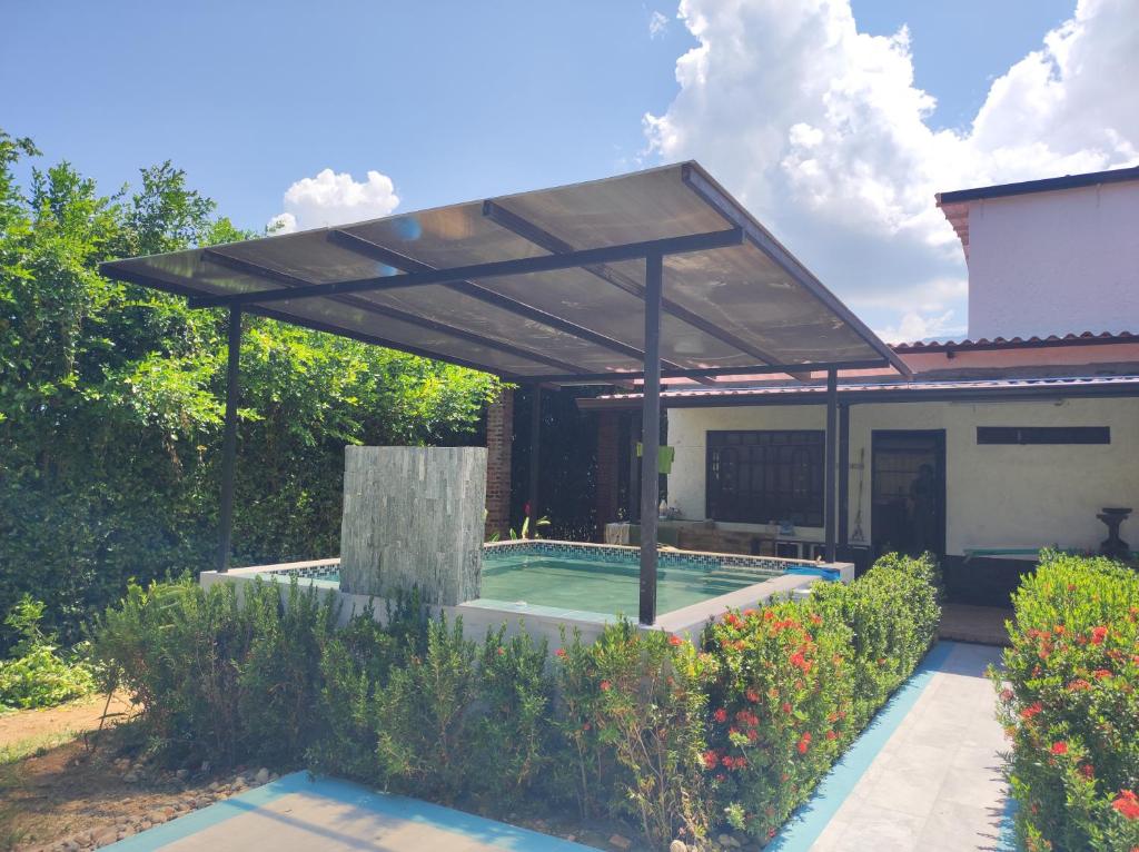 Hermosa finca plan ecológico Brisas de Cuatro Esquinas