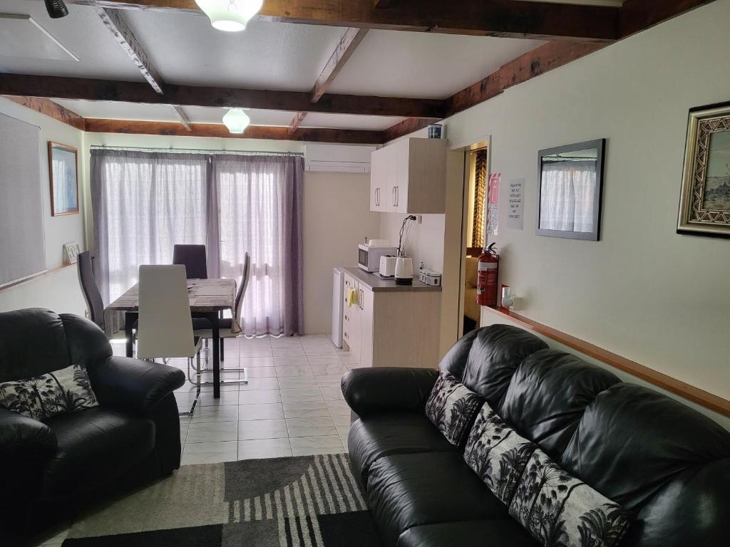 BARNES STREET BNB