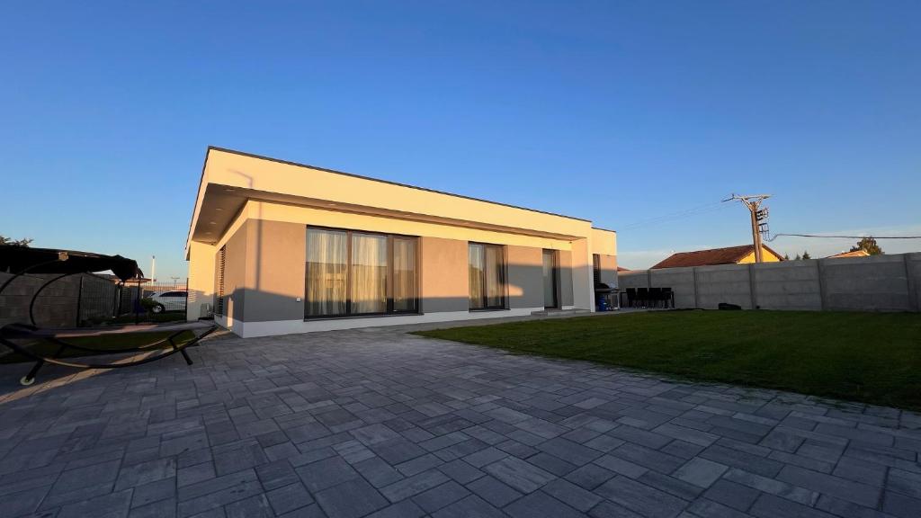 Klimatizovaný Apartmánový dom, s vírivkou, 1B