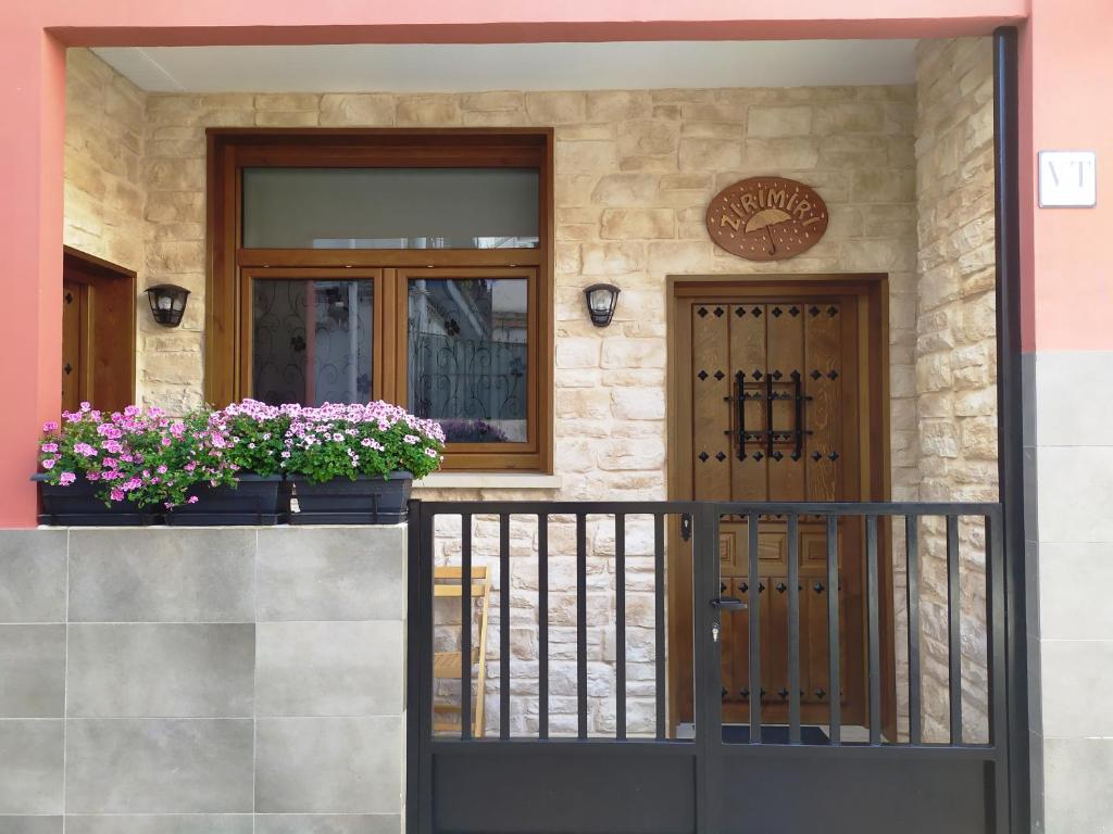 Apartamento con encanto "ZIRIMIRI"