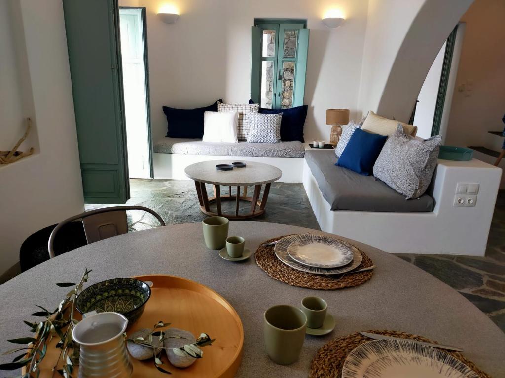 Amorgos Elegant Houses, 4 Villas