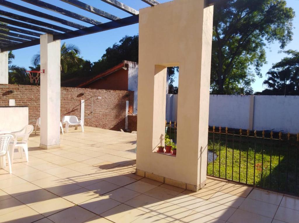 DEPARTAMENTO CON PATIO Y PARRILLA