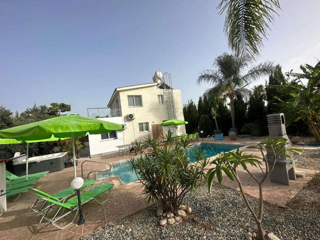 Villa Coralia Gardens 1km From Coral Bay Beach