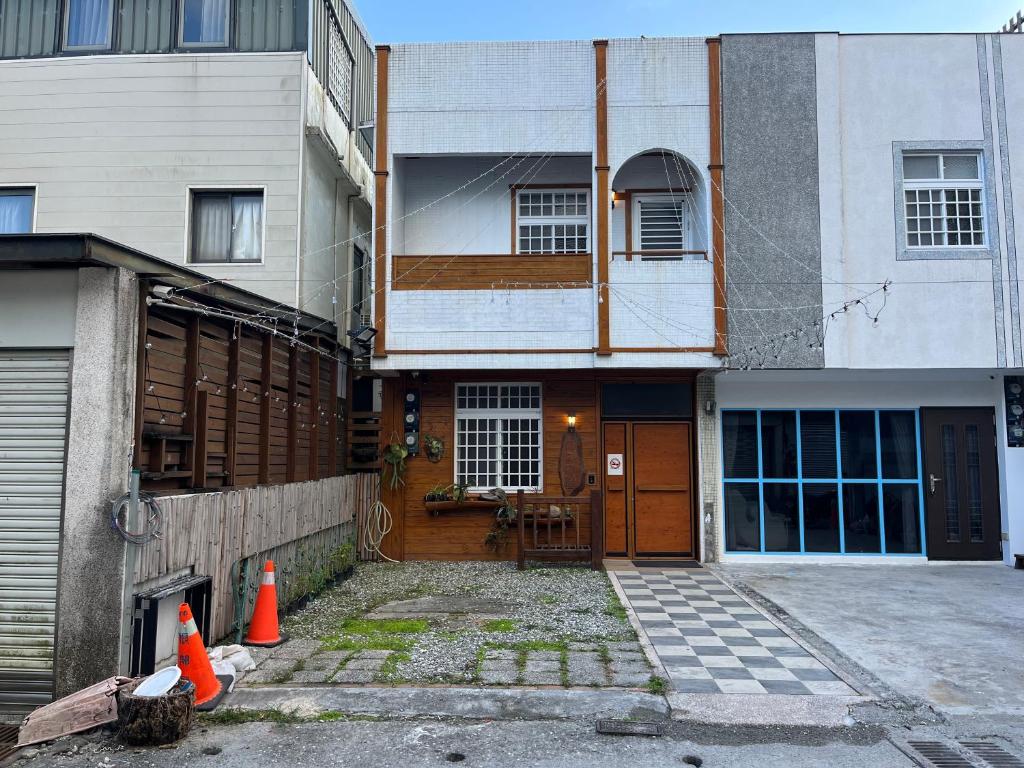 鄉根部屋包棟民宿