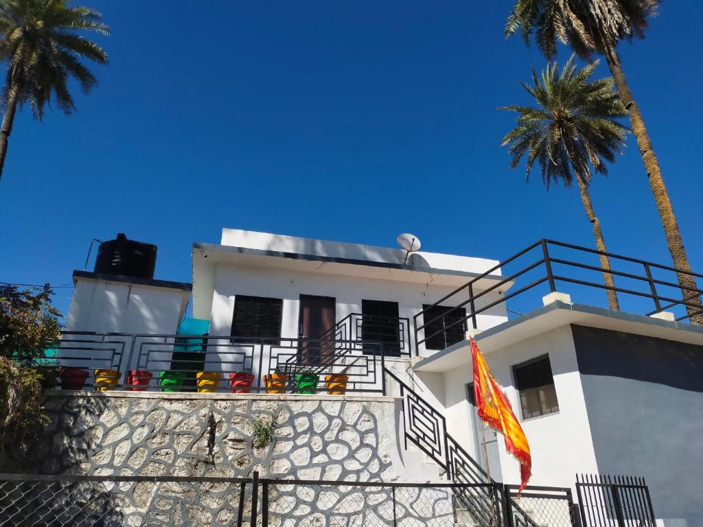 Vishnu Niwas Homestay - Weekend Holiday Home