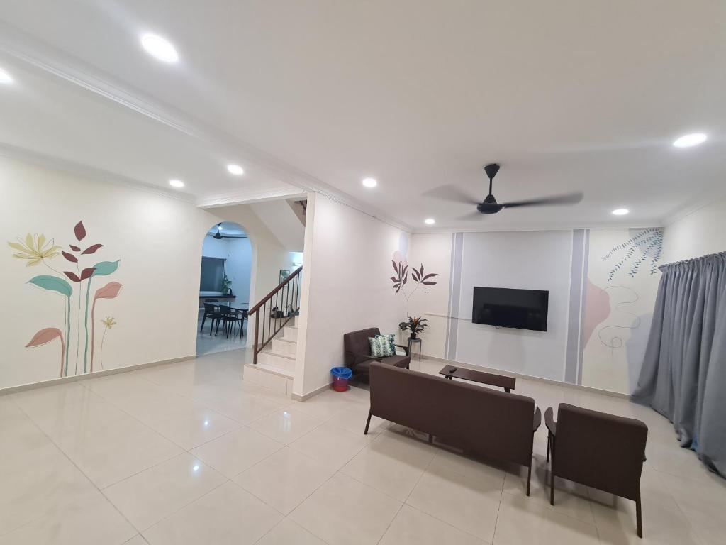 Air-home M3 Simpang, 10pax, 2 parking, Netflix
