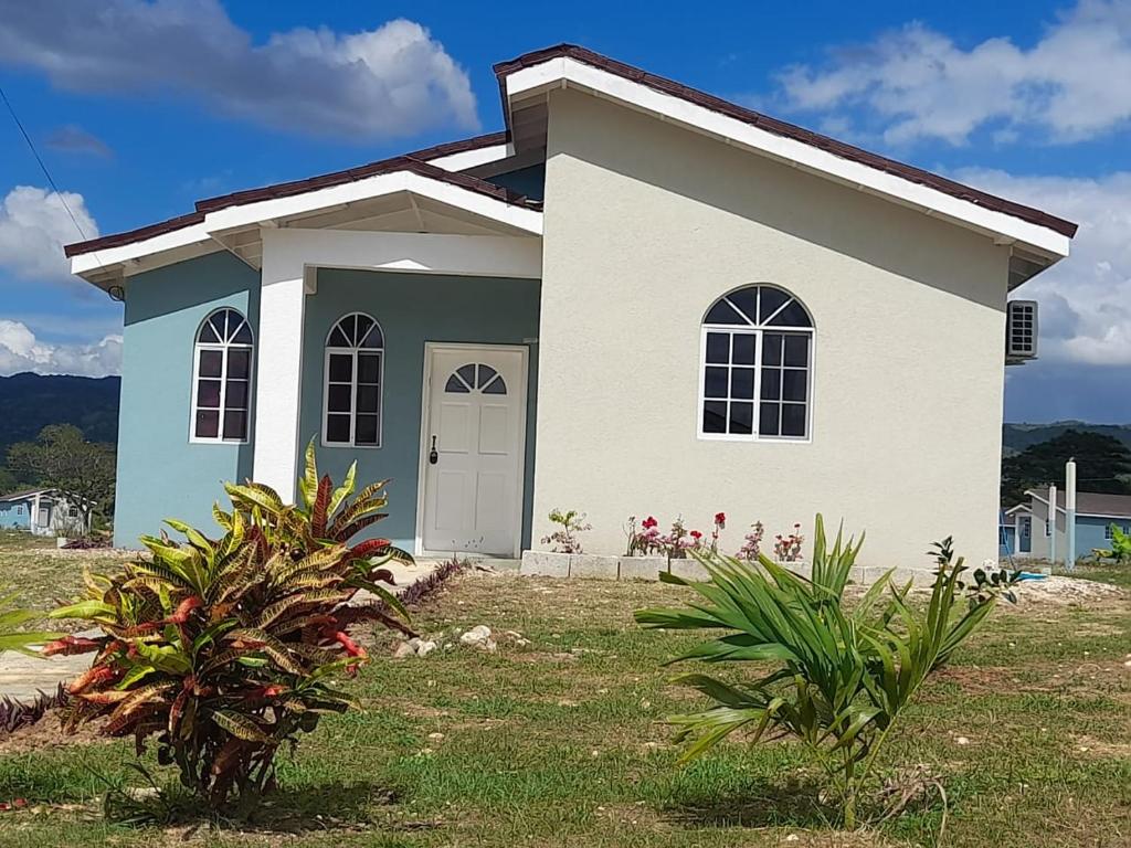 Loodik Vacation Home Brompton Manor
